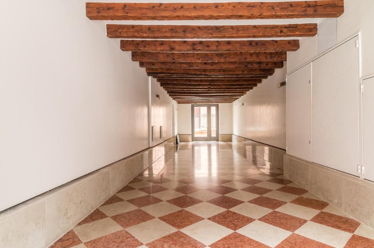Madonna Dell'orto 3526 Appartamento *